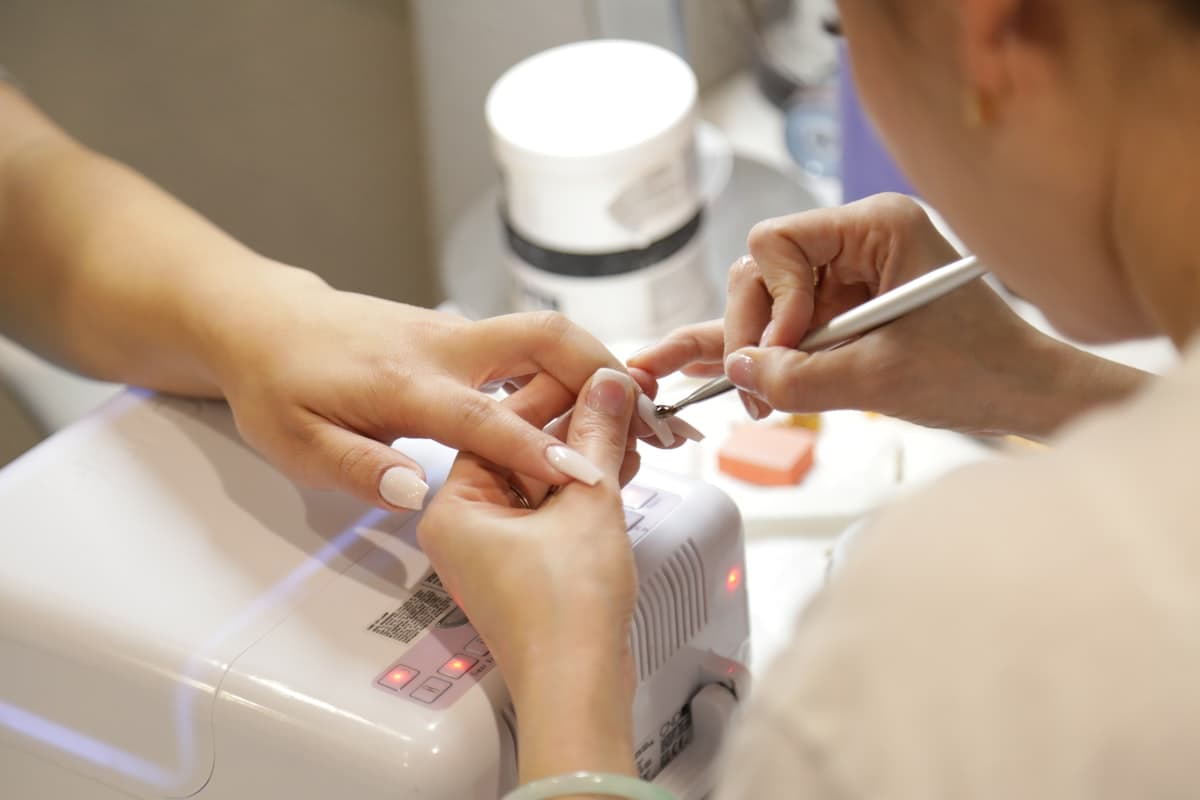 Pose d’ongles — manucure chez My Nails Club